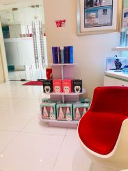 -咪咪比基尼脱毛专业店