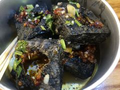 -白色精品·老长沙臭豆腐(文化店)