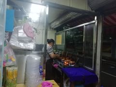 -铁朋小锅米线(玉川巷店)