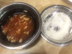 -黄记四更烤乳猪店