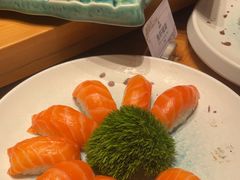 -雍容荟活帝王蟹活龙虾自助(苏宁旗舰店)