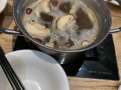 -龙聚德北京烤鸭(沙坪坝华宇A馆店)