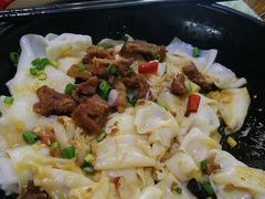 牛腩竹篙粉-石岐乳鸽村(南海第三分店)