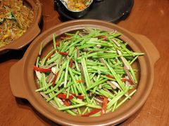 芦蒿炒臭干子-徽三说·土徽菜·中国徽菜连锁品牌(一中店)