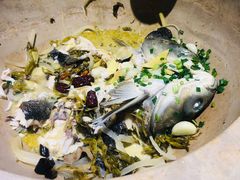 -鱼䲆鱻云南草帽蒸汽石锅鱼(云尚国际店)