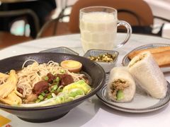 半筋半肉牛肋面-桃园眷村(万象天地店)