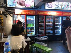 -钢管厂五区小郡肝串串香(奥克斯广场锦城万达店)