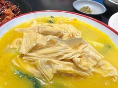 -麻六记(凤凰汇店)