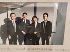 -罗红摄影艺术馆