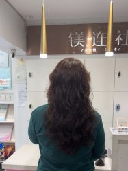 -镁连社·美联社