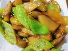 -篱笆院东北饺子王(欧阳路店)