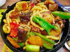 -撒拉人家.酸菜牦牛肉火锅