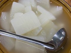 -一品红烧鸭特色川菜(三岔湖店)