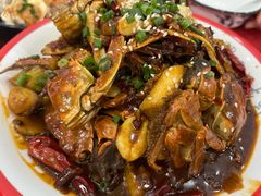 -呷呷好龙虾·湖南常德钵子菜·湘菜(公明天虹总店)