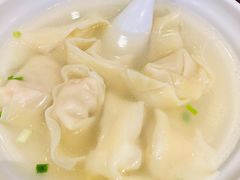 刀鱼馄饨-老半斋(福州路店)