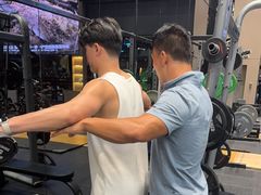 -滨力健身俱乐部