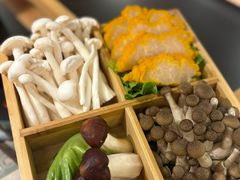 -廖掌柜·重庆鲜货火锅(上海首店)