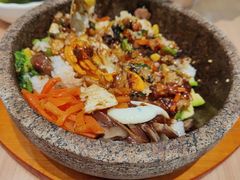 大粒牛肉石锅拌饭-小木屋拌饭(西安华阳城店)
