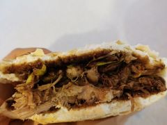 -烤鸭肉夹馍鸭汤店