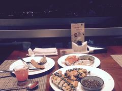 -洲际酒店·地平线全日餐厅HORIZON CAFÉ