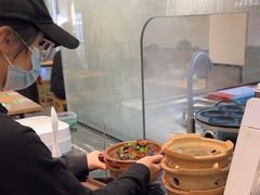 -蒙自源米线大王(东站店)