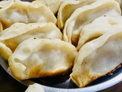 -黄阿姨锅贴大王(万航渡路店)