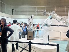 -Gentle Monster(Galleria百货狎鸥亭店)