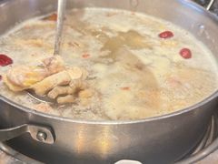 -一席地·本地鸡窝·杭帮鸡火锅(萧山银隆百货店)