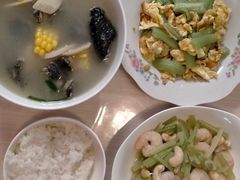 -苏州雏渐肥月嫂