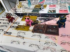 -肆兮眼镜·蔡司·徕卡战略合作店(大坪店)