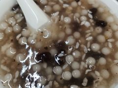 -芳婆糕团店(王府大街店)