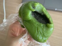 芝麻青团-许阿姨糕团店(南京总店)