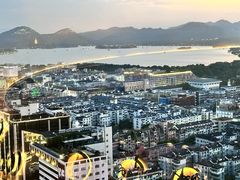 -Hi City·城市之巅