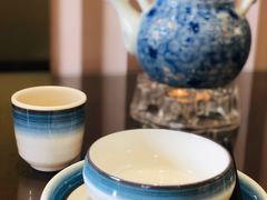 餐具摆设-喜喜酒家·纯手工点心·粤菜