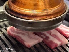 -臻牛烤肉