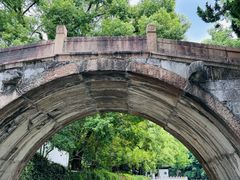 -汇龙潭