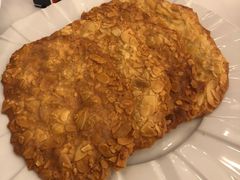 杏仁瓦片-莫斯科餐厅