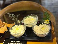 -洪氏嗨捞·广东猪肚鸡·椰子鸡火锅(西咸万象城店)