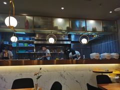 -POKEE VIA&Brunch·维娅(重庆来福士店)