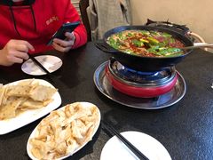 井冈山豆皮-湘肠香火锅店(团结湖店)