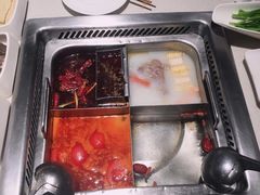 -海底捞火锅鲜切牛肉主题店(长寿路店)