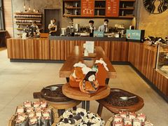 -星巴克臻选(成都太古里店)