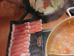 -呷哺呷哺(常营华联店)