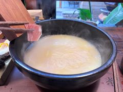 -银米·云南传统过桥米线(双廊黑金冠店)