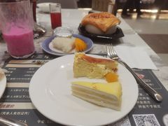 -金马门国际美食百汇(珞喻路店)