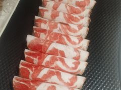 -鲜入唯煮·港式海鲜牛肉火锅(金宝街店)