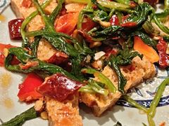 菠菜面筋-新疆伊宁远征餐厅