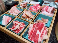 -烤路里·韩国品质自助烤肉(石路天虹4号店)
