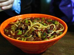 -玲玲米粉·新疆现炒米粉(大十字总店)