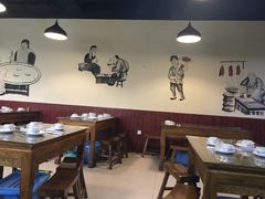大堂-董立兵烤鸭店(山大路店)